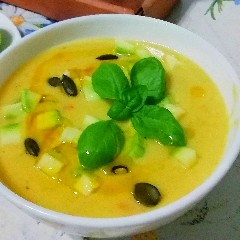     / 若いズッキーニスープ / Young zucchini soup
